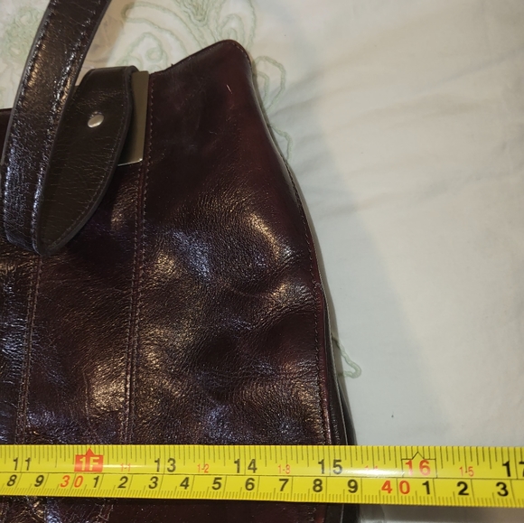 La Diva 100% Italian Leather - Picture 6 of 15